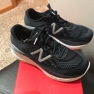 New Balance Running Shoe 8D NWT